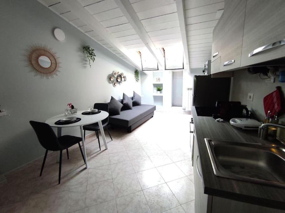 Apartmán Free Parking Tiny House Wifi Netflix 15 Minuti Dal Duomo Milán Exteriér fotografie