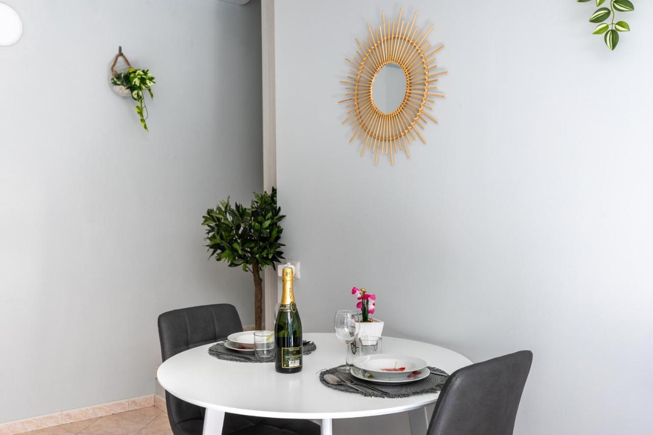 Apartmán Free Parking Tiny House Wifi Netflix 15 Minuti Dal Duomo Milán Exteriér fotografie